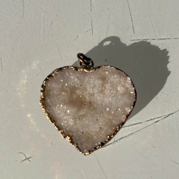 Stone Heart charm for necklace - Picture 1 of 3